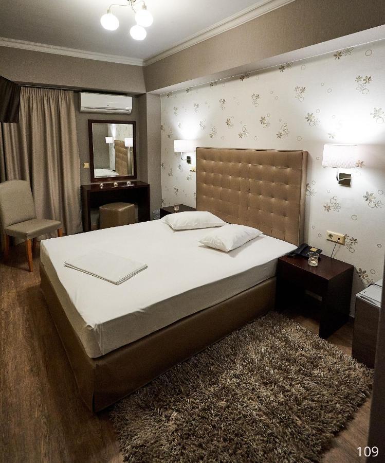 Atlantic Hotel