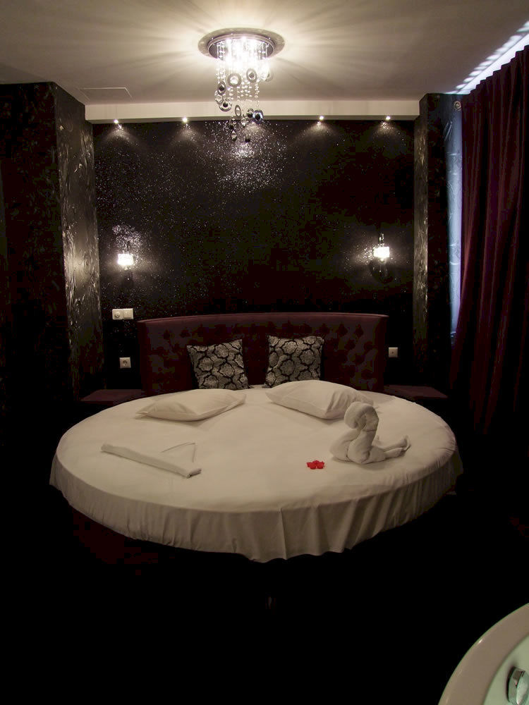 Atlantic Hotel 2*